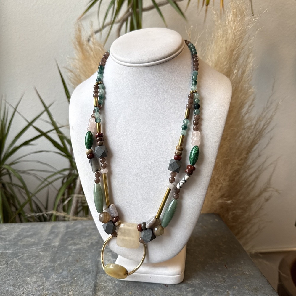 Ariana Ost‎ Bohemian Beachy Beaded Statement Gem Stone River Necklace NWT $140